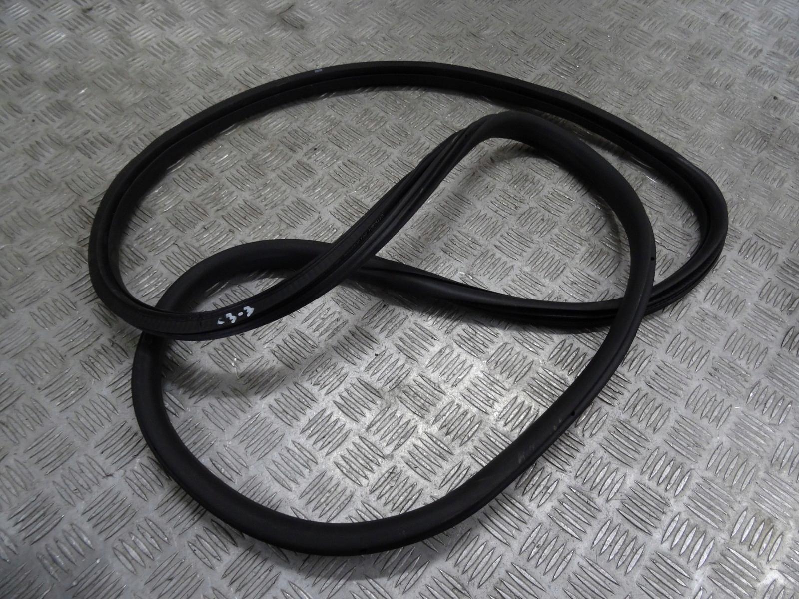 CITROEN C3 III 16-уплотнение двери передний левый