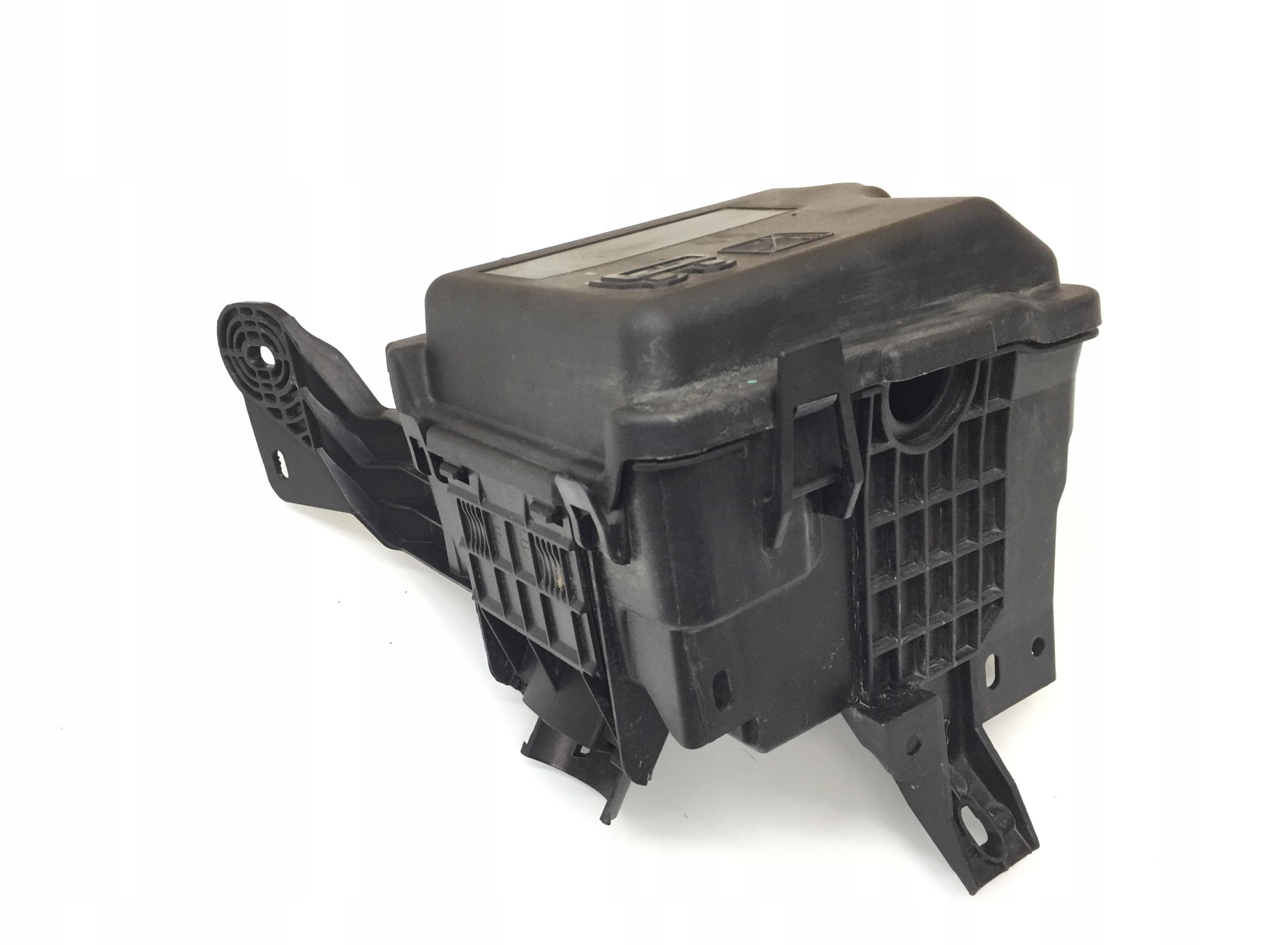 9671924480 - CITROEN C3 III корпус блок предохранителей BSM