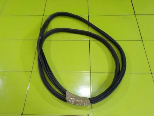 CITROEN C3 PICASSO 09 уплотнение передней правой двери