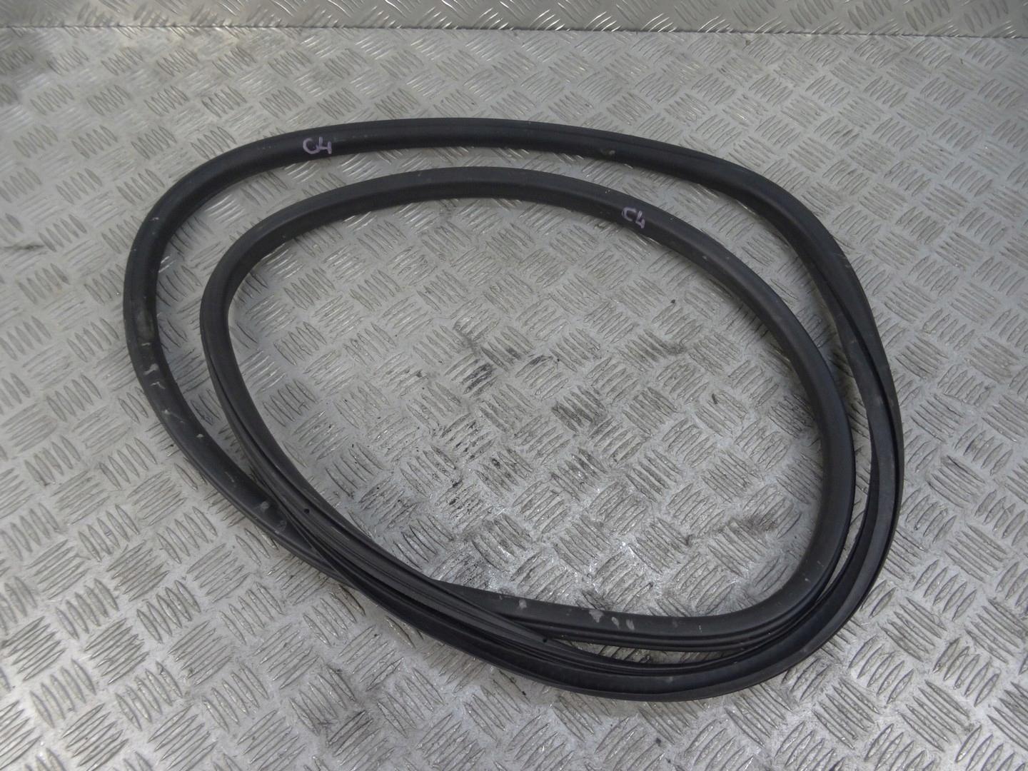CITROEN C4 II B7 прокладка двери левая передняя
