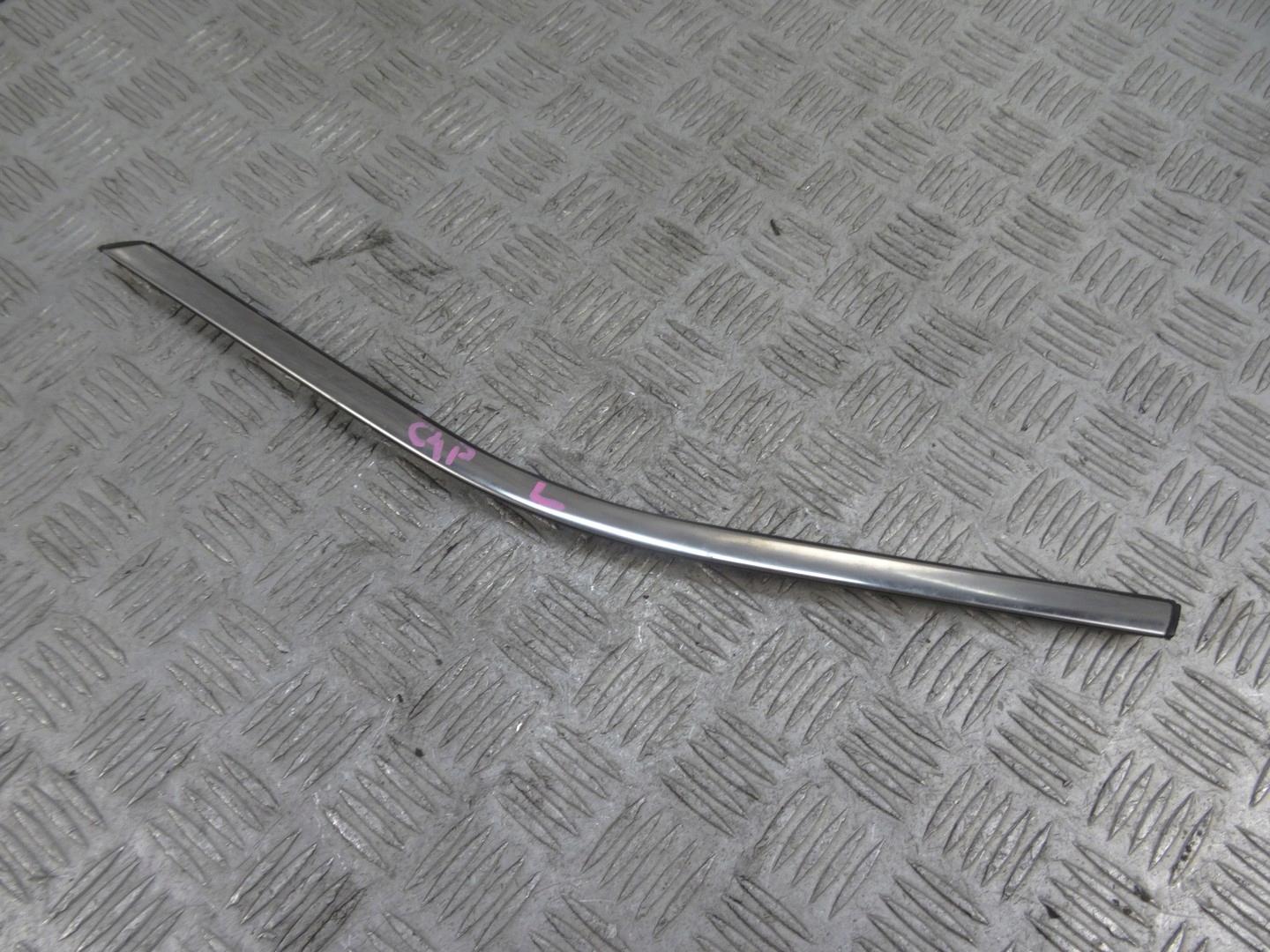 CITROEN C4 PICASSO накладка на крыло левая хром