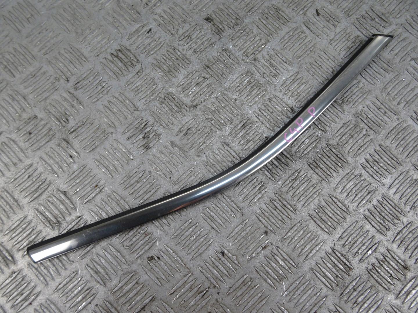 CITROEN C4 PICASSO накладка на крыло правая хром