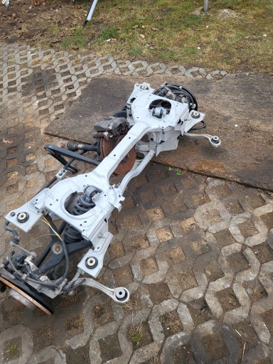 1.6puretech 9846146580 - Citroen c5 aircross slend beam задняя подвеска 1.6 puretech hybrid 22r