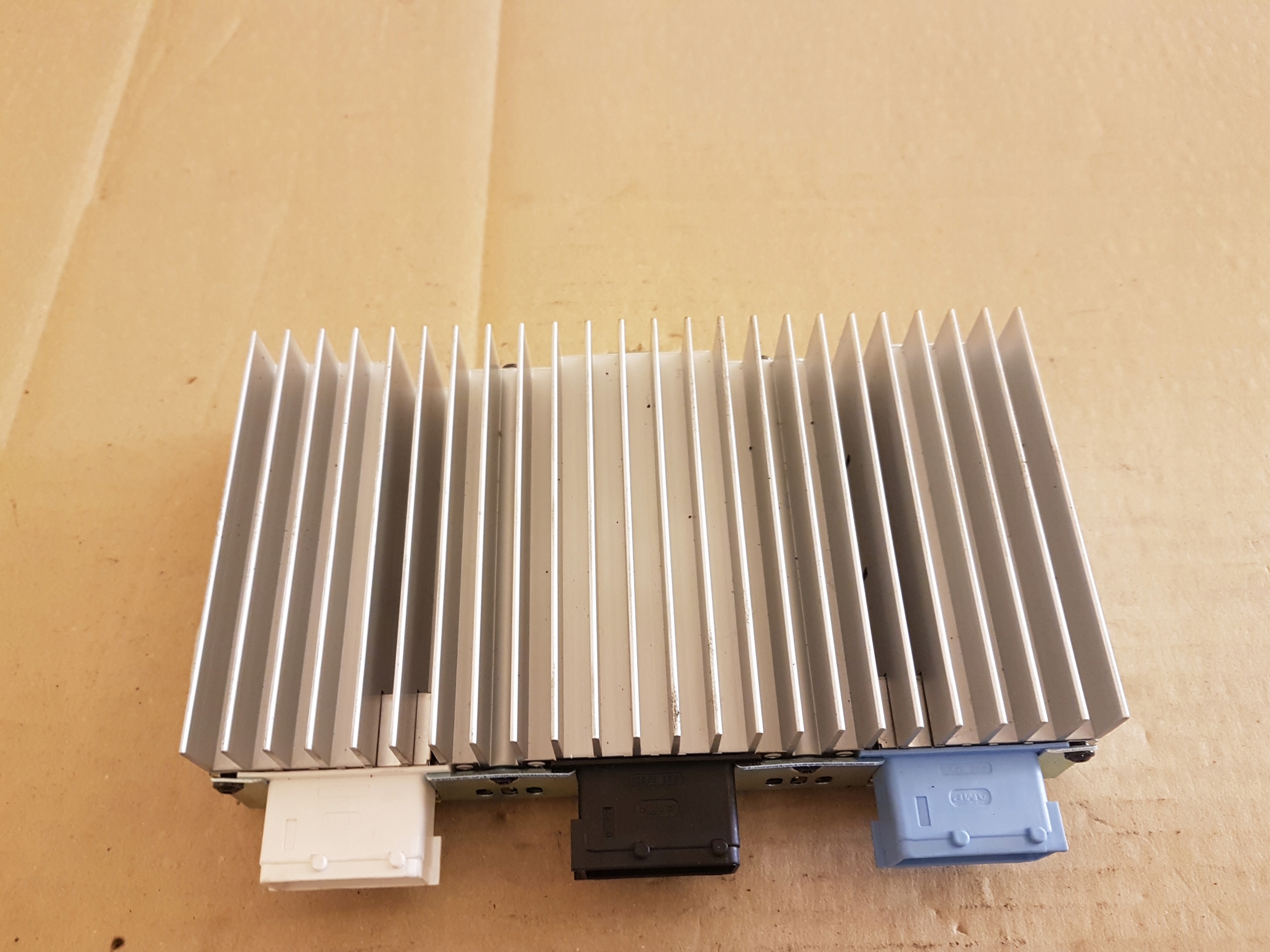 CITROEN C5 III усилитель HIFI 9664649780