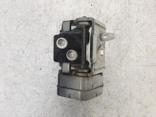 CITROEN C5 III X7 ktvd петля двері ліва передня