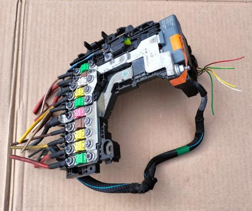 9805119780 - Citroen ds4 1.6 blue hdi g08 модуль напряжения аккумулятора