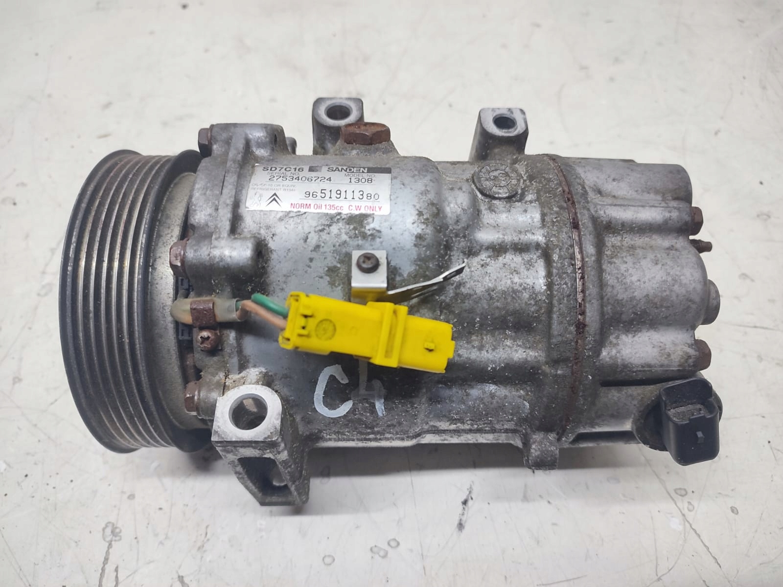 КОМПРЕССОР КОНДИЦИОНЕРА CITROEN PEUGEOT SD7C16