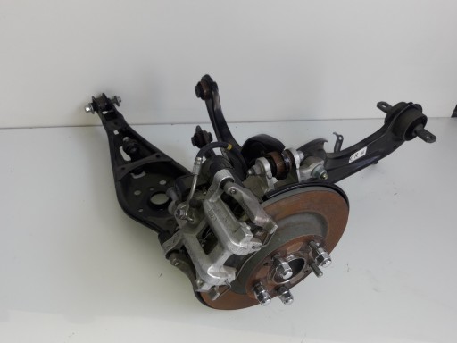 Civic x 17-19 5d подвеска правая задняя с хомутом