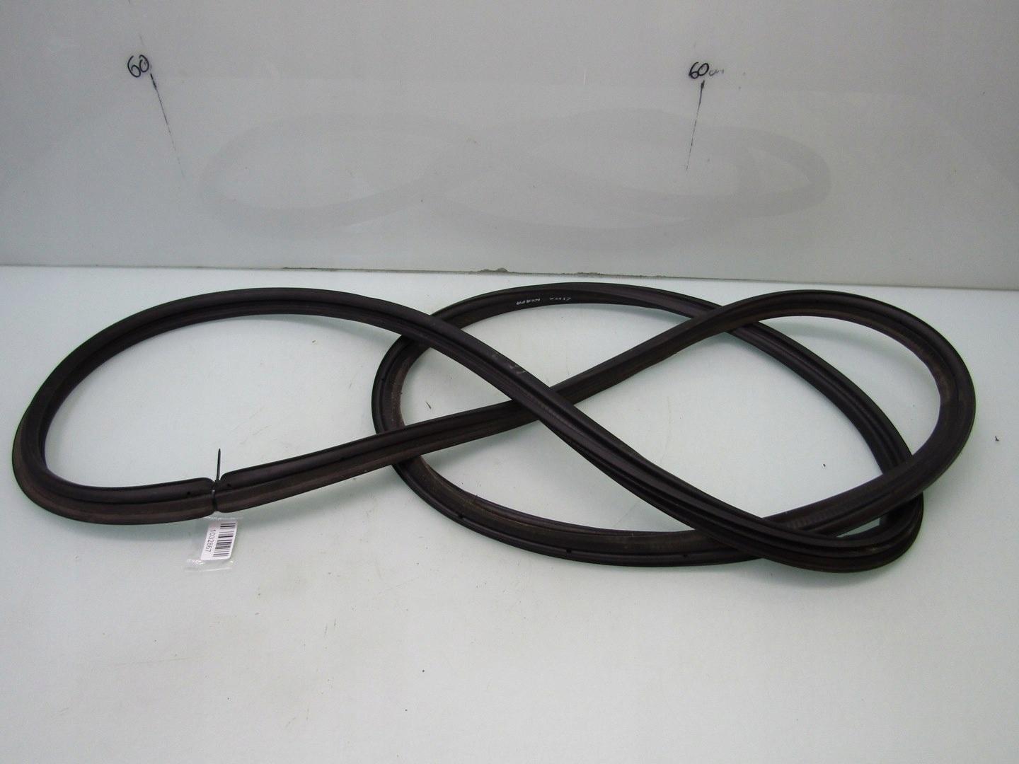 CIVIC X 18R ПРОКЛАДКА ЗАДНЕЙ КРЫШКИ БАГАЖНИКА