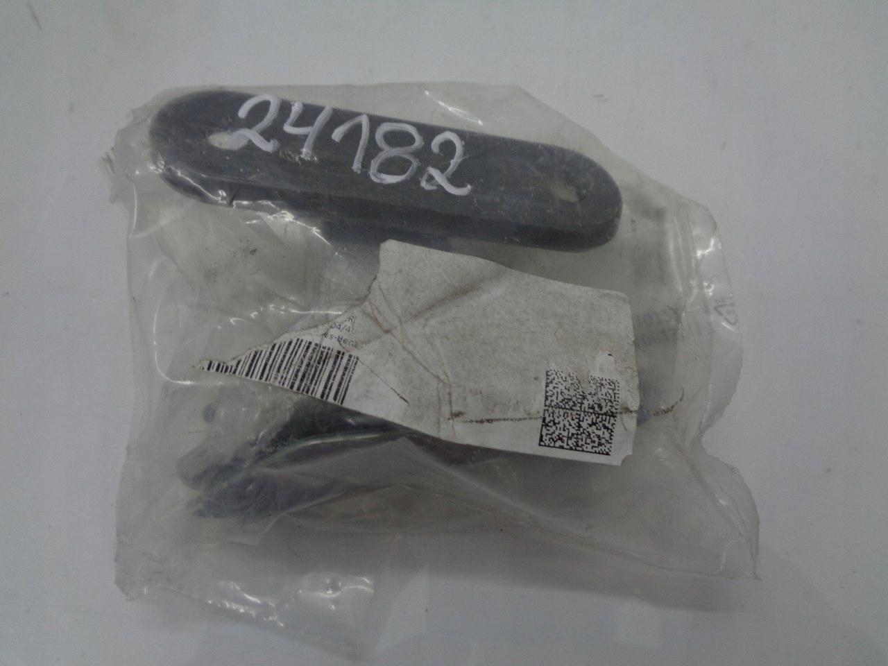 A2467200337 - CLA W117 W176 W246 в 156 петля двери передняя левая