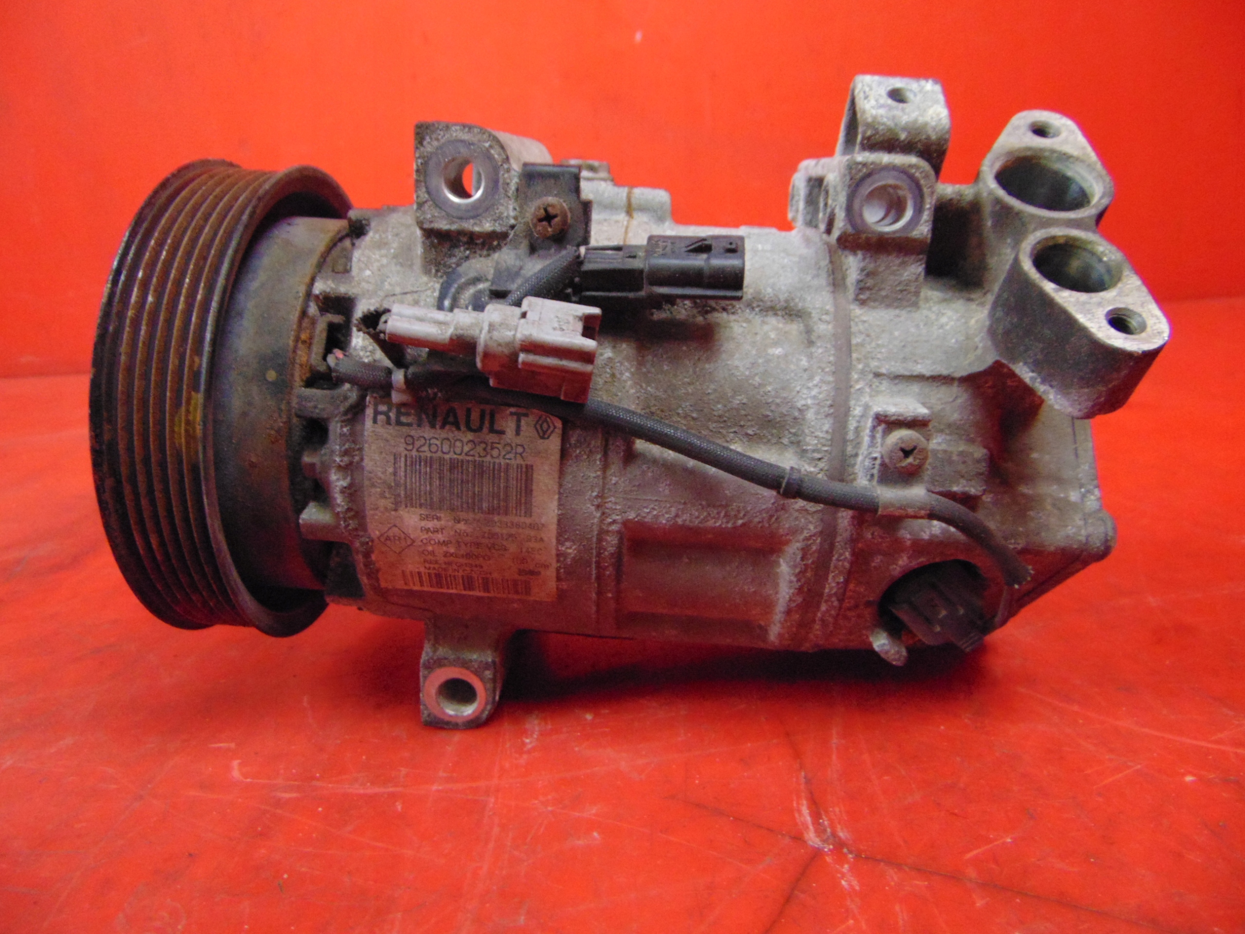 926002352R TED69 - CLIO 4 IV 1.5 DCI CAPTUR КОМПРЕССОР КОМПРЕССОР
