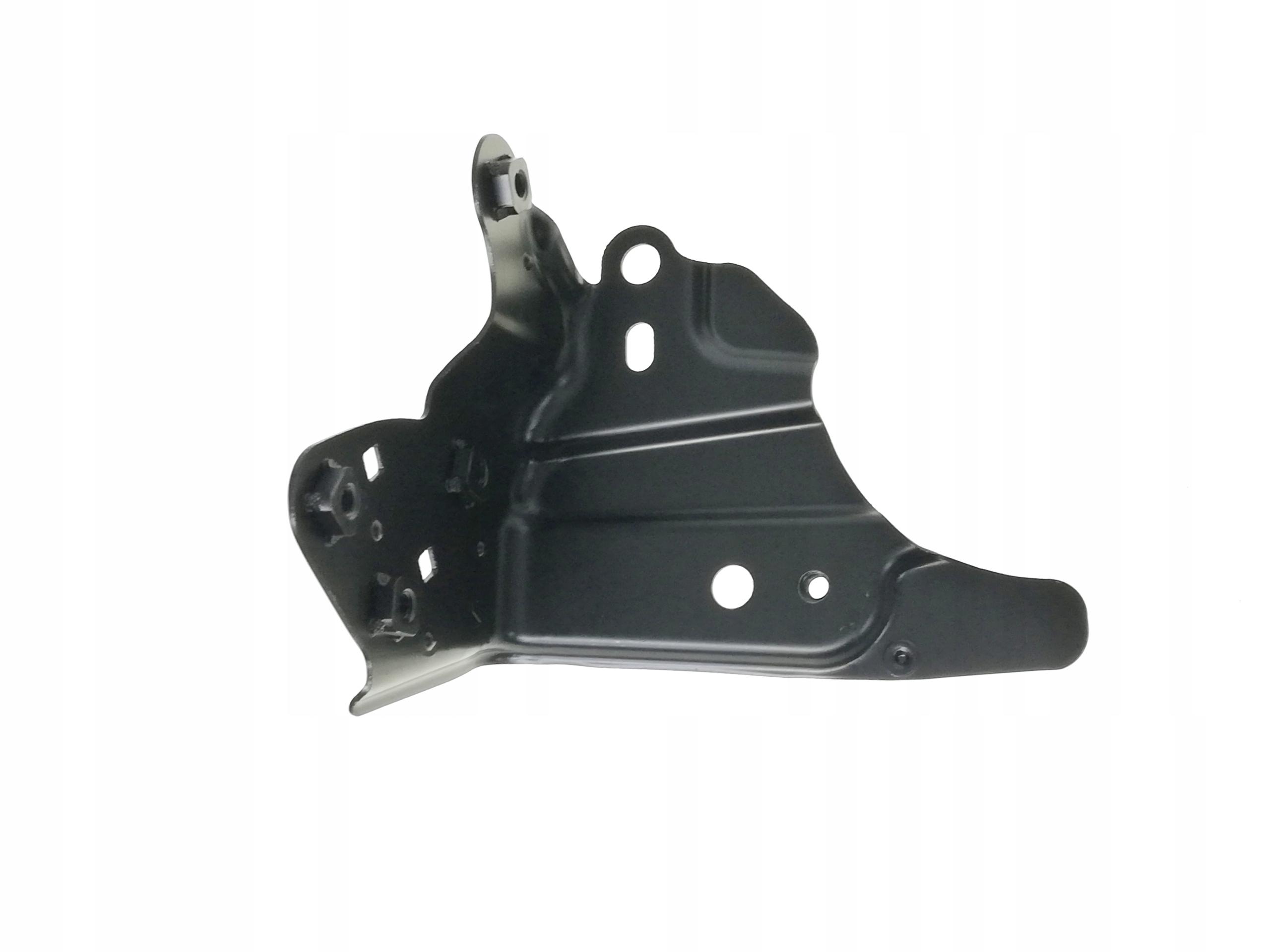 A53813-02120 - COROLLA E18 13-18 держатель фартук переднее крыло P