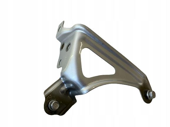 6749302-20983477 - COROLLA E21 седан кронштейн крила правий 1f7