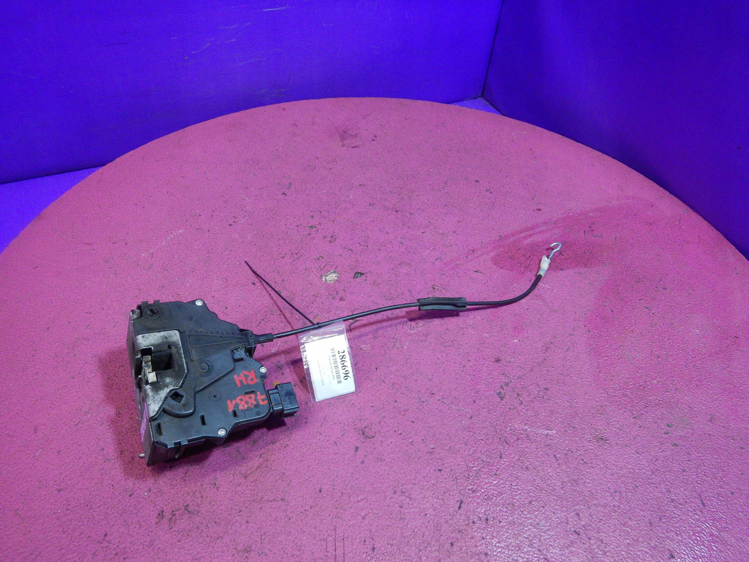 CORSA D ЗАМОК ЗАДНІЙ ЗАДНІЙ ПРАВИЙ 6PIN 13258267