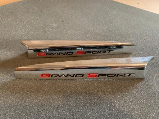 CORVETTE C6 GRAND SPORT крыло накладка эмблема