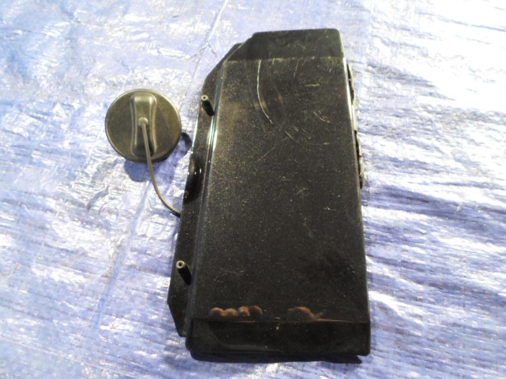 CRAFTER SPRINTER КРЫШКА ТОПЛИВНОГО БАКА LC9Z