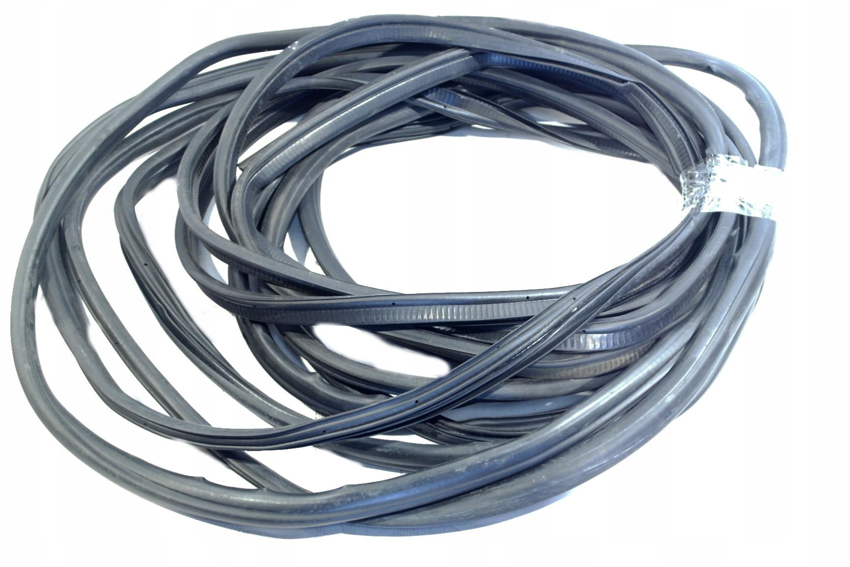 КРАФТЕР СПРИНТЕР УПЛОТНЕНИЕ ДВЕРИ ПРАВАЯ СТОРОНА