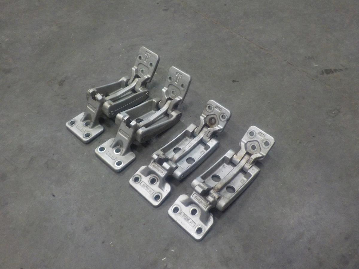 CRAFTER SPRINTER ПЕТЛИ ОБРАТНО СЛОМАННОЙ ПЕТЛИ 270ST.