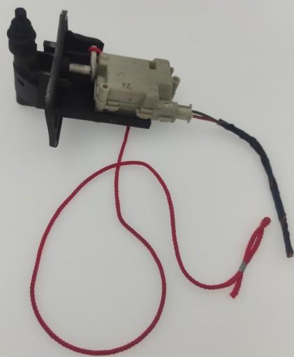 CROMA II ЦИЛИНДР КРЫШКИ ТОПЛИВНОГО БАКА 51734821