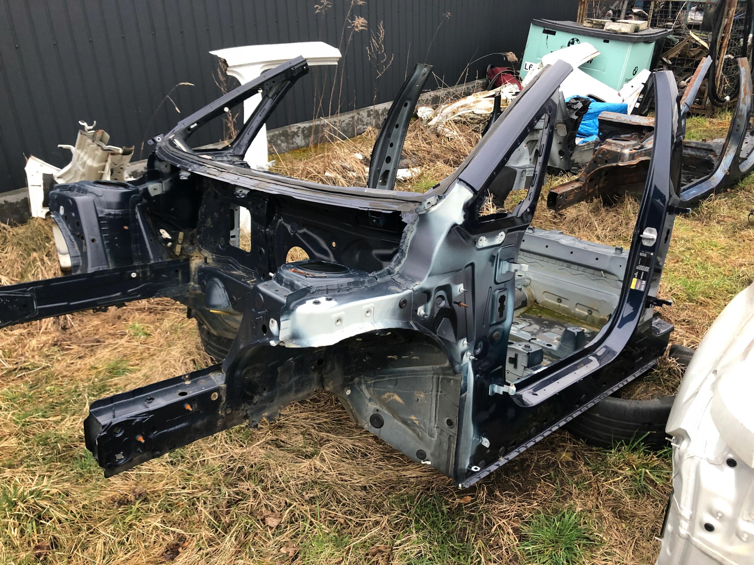 Чверть ліва права передня BMW 2 F45 ACTIVE TOURER