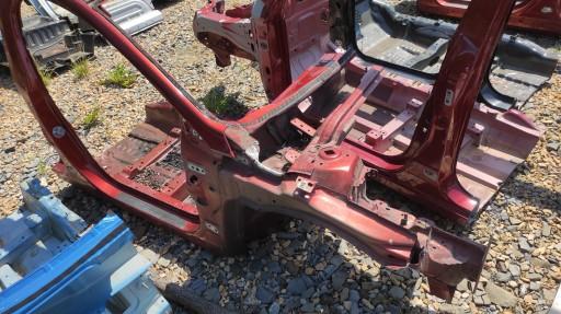 РАМА ПЕРЕДНЕЙ СТОЙКИ ПРАВАЯ ЧЕТВЕРТЬ ПЕРЕДНЯЯ РАМА FUSION