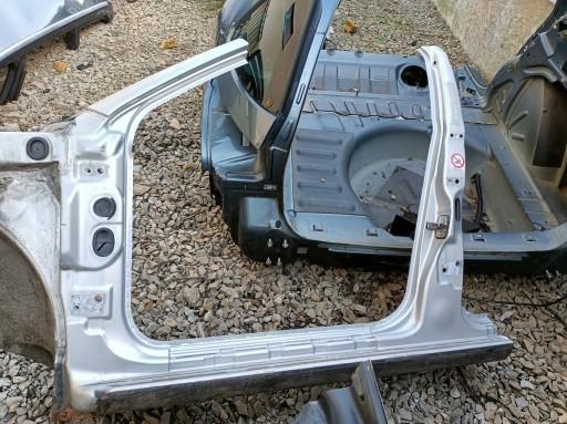 Чверть порога лівий передній AUDI A3 8L 5D