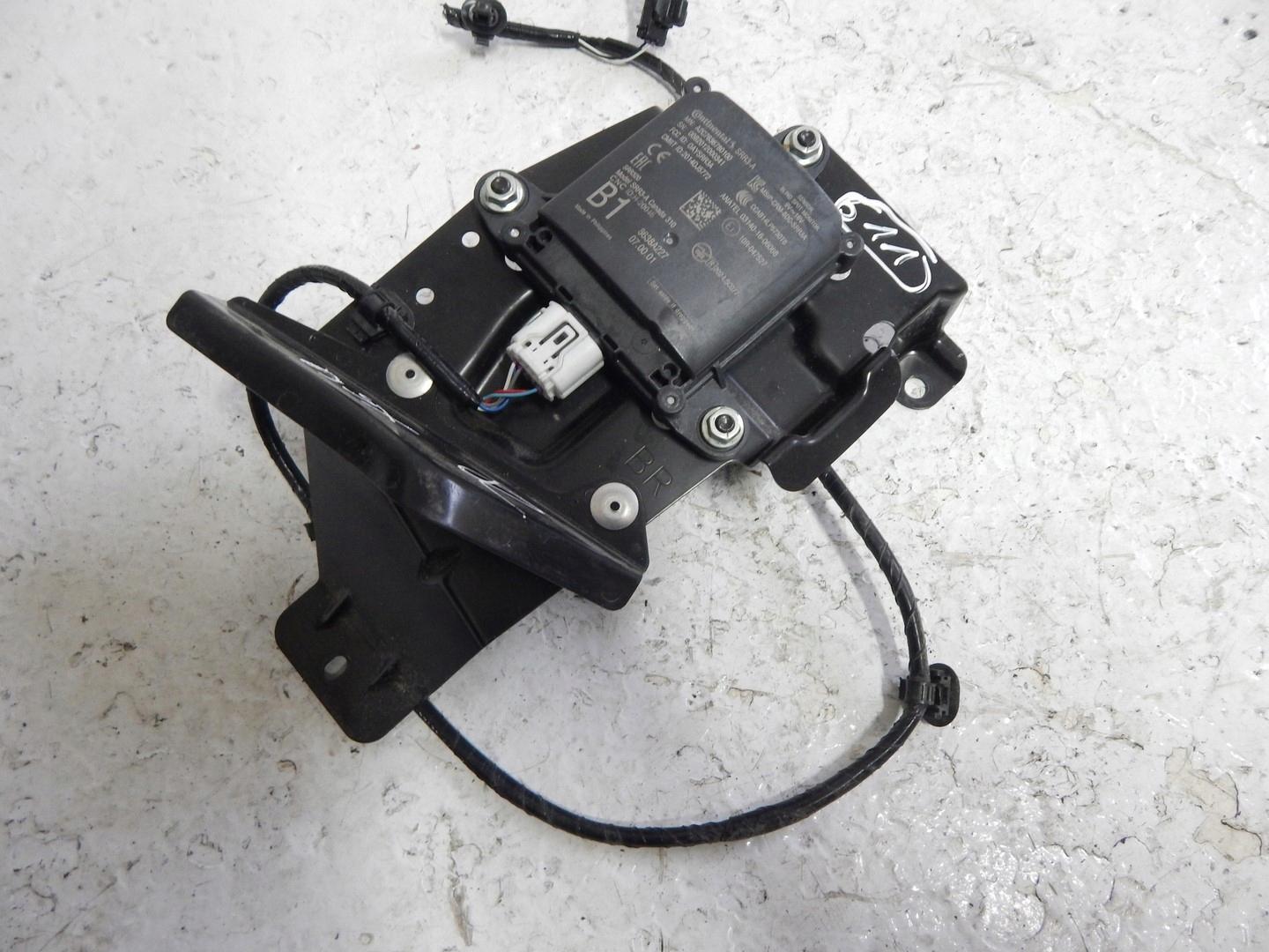 ДАТЧИК СЛЕПЫХ ЗОН ПРАВЫЙ MITSUBISHI ASX