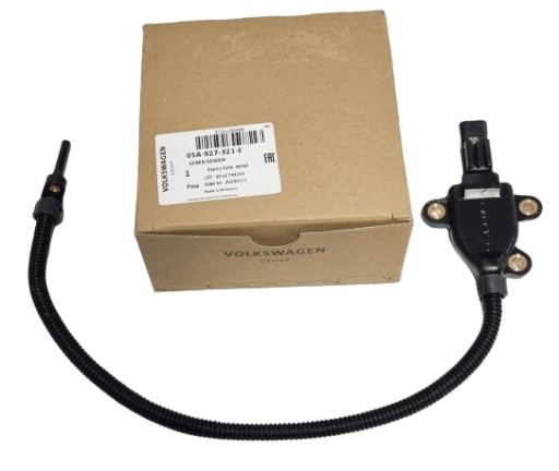 05A927321E - Датчик оборотов турбины AUDI Q7 VW TOUAREG 4.2 ASO