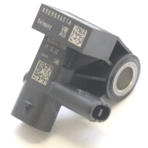ДАТЧИК УДАРУ ПОДУШКИ БЕЗПЕШОХОДІВ 85E959651A SKODA AUDI SEAT VW BENTLEY