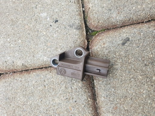 15067768168 - ДАТЧИК УДАРА ПЕРЕДНЕГО УДАРА 8K0959651 AUDI A4 B8 A5 Q5