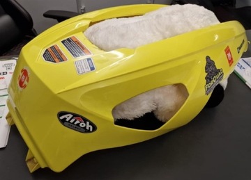 Маска Can Am Renegade, центральная часть из желтого пластика.