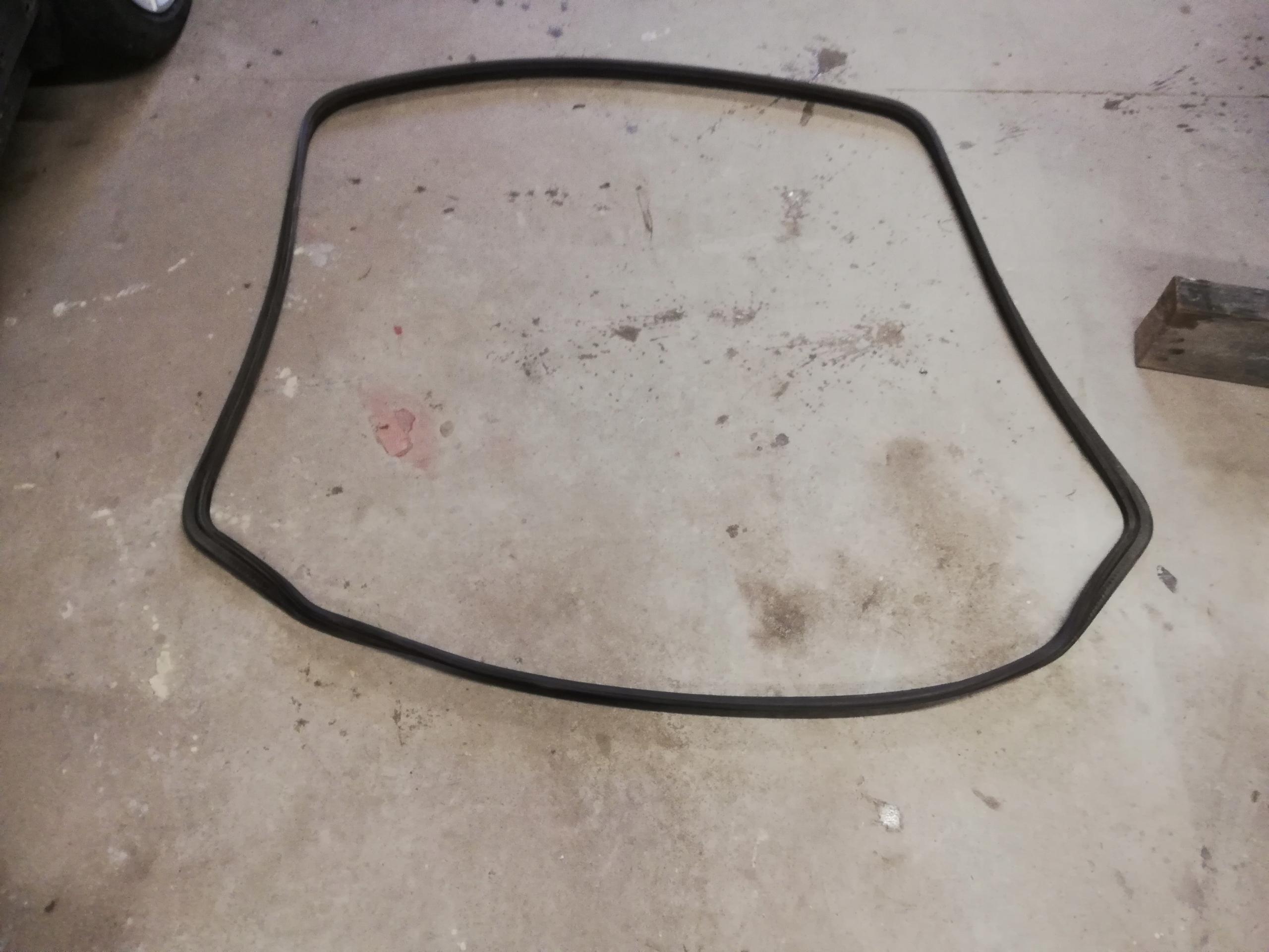 Chevrolet Corvette C5 прокладка задня кришка багажника