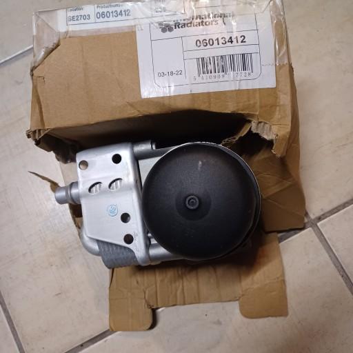 06013412 - Масляний радіатор BMW 1 3 5 E81 E46 E90 E60 X1 E84