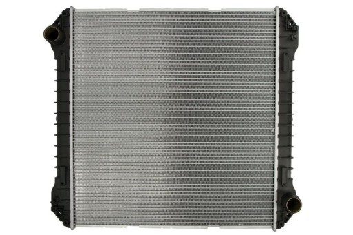 Радіатор двигуна NISSENS 623440