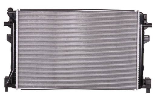 Радиатор двигателя NISSENS 65328