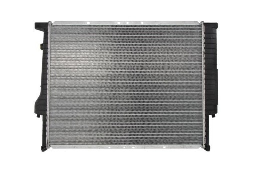 Радіатор двигуна NRF 519558