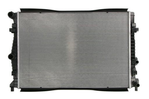 Радиатор двигателя номер 550262