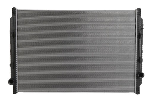 Радіатор двигуна TITANX RE2057N