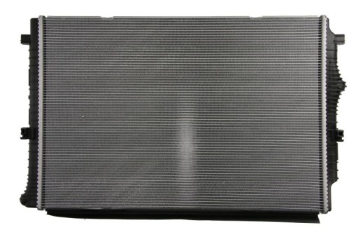 VAL735549 - Радіатор двигуна VALEO 735549