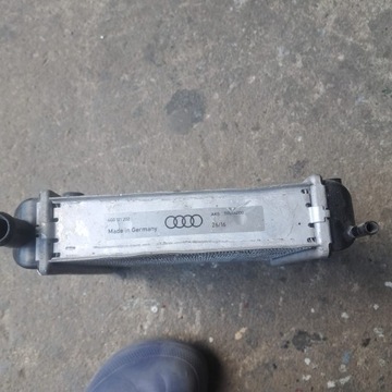 Водяной радиатор AUDI RS