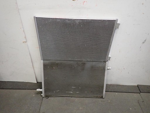 Радіатор водяний JAGUAR I-PACE 2018- HL599001