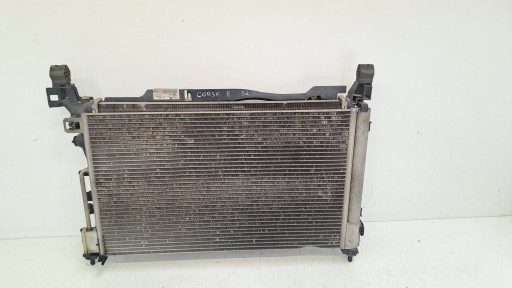 Вентилятор охладителя воды кондиционера 39035153 Opel Corsa E