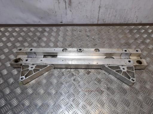 Chrysler Pacifica nera передні балки