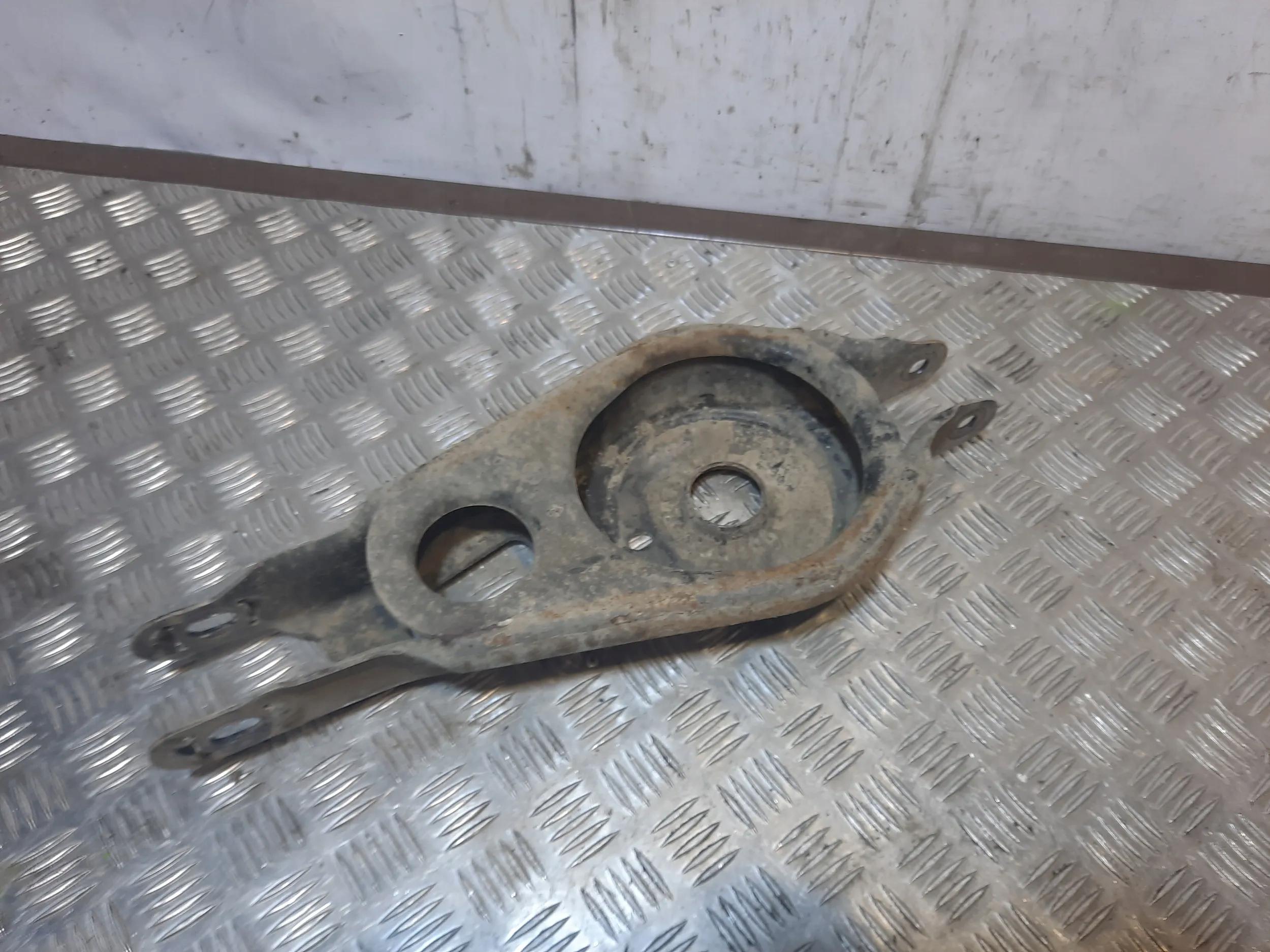 Chrysler Pacifica Nera ліва сторона кросовери