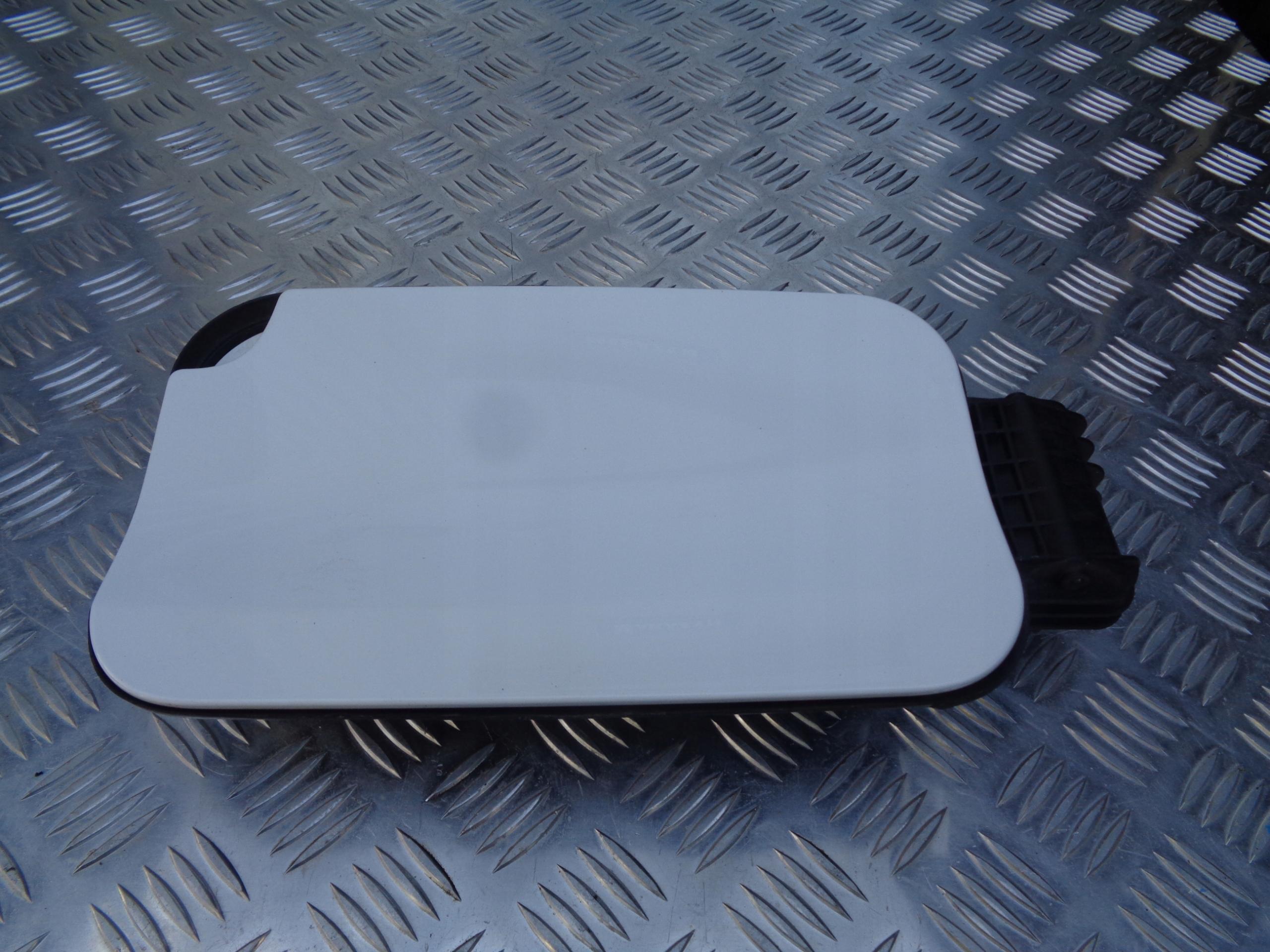 9680449680 - Citroen Berlingo IV EWP крышка топливного бака