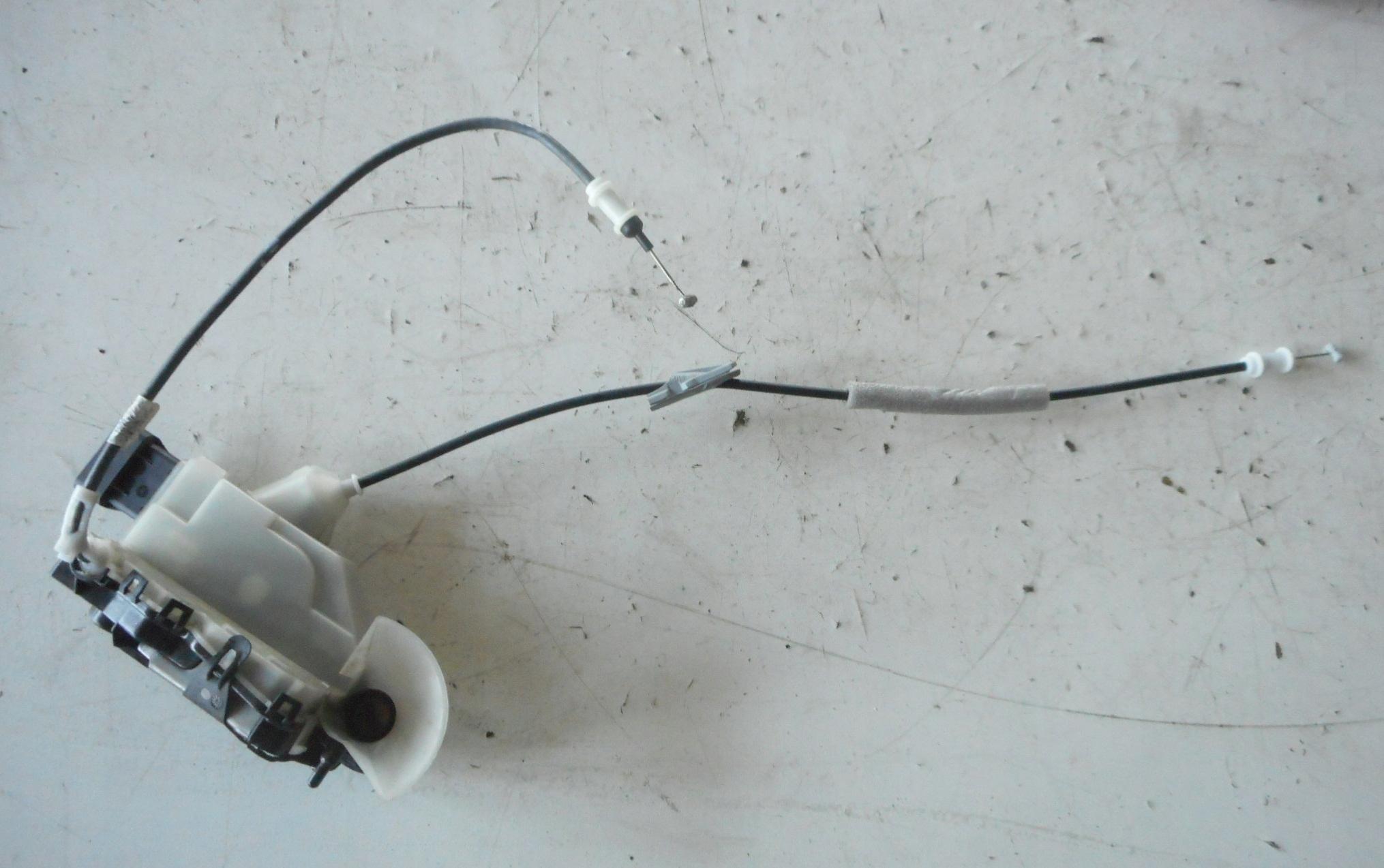 Citroen C3 III 16-замок передній лівий передній 6 pin