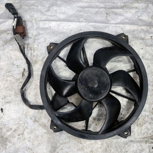 Citroen C5 и Lift II 2.2 вентилятор радиатора