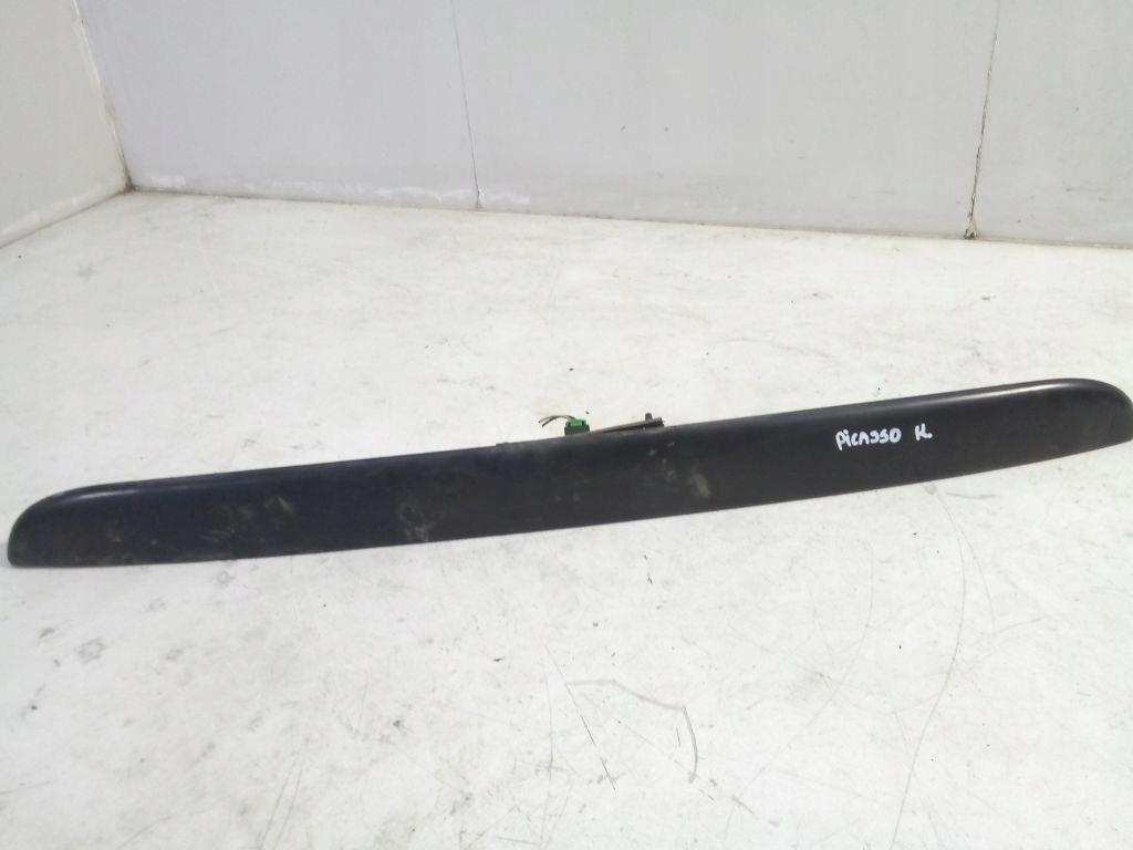 Citroen Xsara Picasso накладка задняя крышка