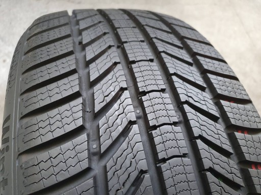 Continental WinterContact TS 870p 235/45r20 8.2mm Як нові