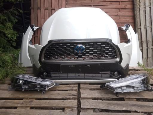 Королла Крос передній комплектний радіатор